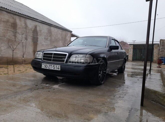 Mercedes C 250 d 1995, 357,891 km - 2.5 l - Bakı