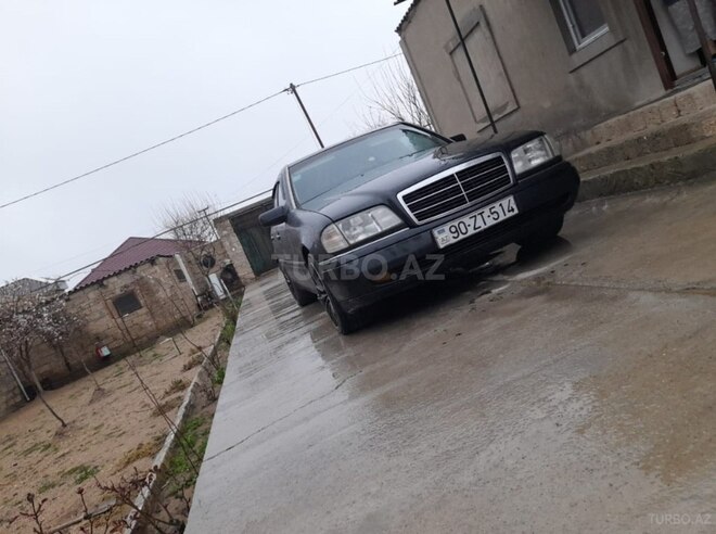 Mercedes C 250 d 1995, 357,891 km - 2.5 l - Bakı