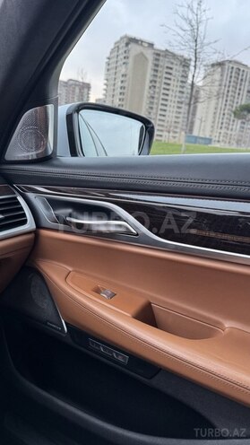 BMW 740 2016, 120,000 km - 3.0 l - Bakı