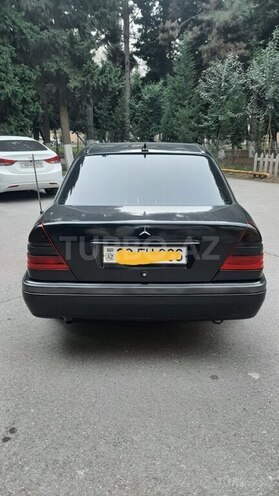 Mercedes C 180 1995, 352,856 km - 1.8 l - Bakı