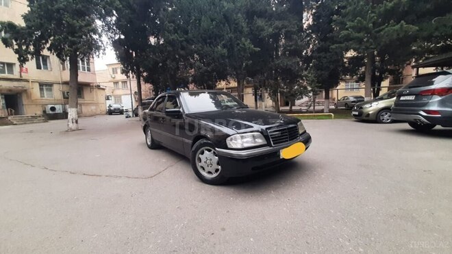Mercedes C 180 1995, 352,856 km - 1.8 l - Bakı