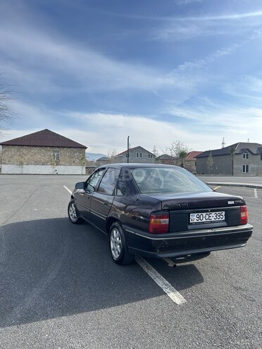 Opel Vectra 1992, 222,222 km - 1.6 l - Zaqatala