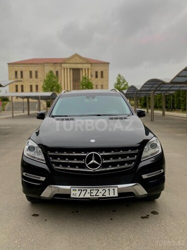 Mercedes ML 300 4MATIC 2014, 165,000 km - 3.5 л - Quba