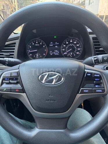 Hyundai Elantra 2017, 12,070 km - 2.0 л - Bakı