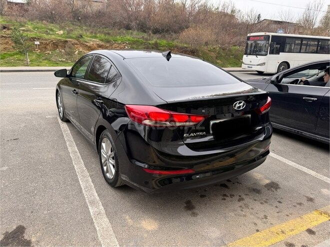 Hyundai Elantra 2017, 12,070 km - 2.0 л - Bakı