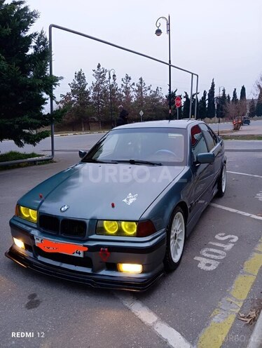 BMW 320 1995, 450,000 km - 2.0 l - Sumqayıt