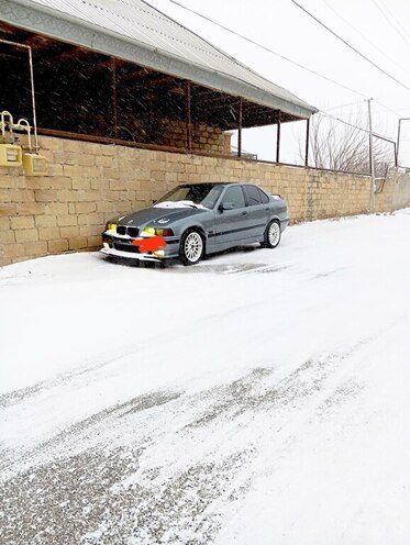 BMW 320 1995, 450,000 km - 2.0 l - Sumqayıt