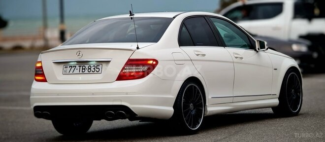 Mercedes C 250 2009, 251,400 km - 2.5 l - Bakı