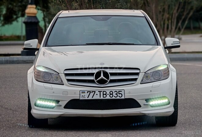 Mercedes C 250 2009, 251,400 km - 2.5 l - Bakı