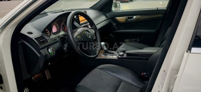 Mercedes C 250 2009, 251,400 km - 2.5 l - Bakı