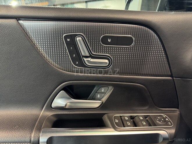 Mercedes GLB 250 2022, 20,300 km - 2.0 l - Bakı