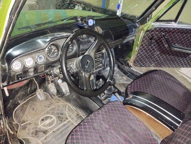 LADA (VAZ) 2106 1984, 65,381 km - 1.3 l - Saatlı