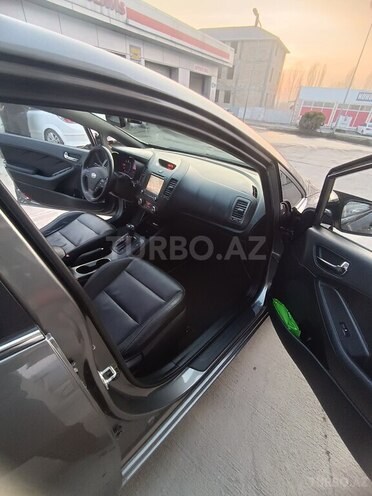 Kia K3 2015, 230,000 km - 1.6 l - Qəbələ
