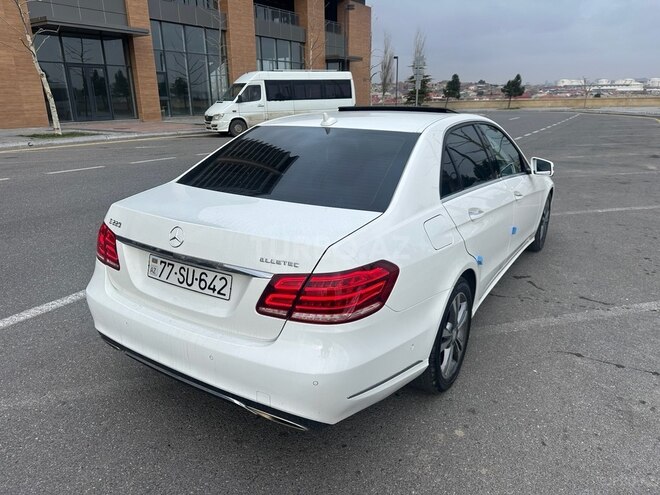 Mercedes E 220 d 2016, 143,000 km - 2.2 l - Bakı
