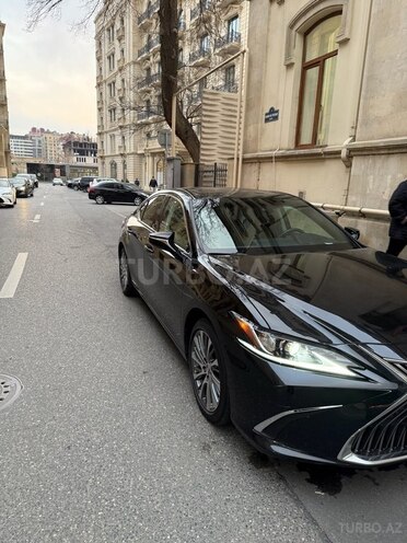 Lexus ES 300h-7