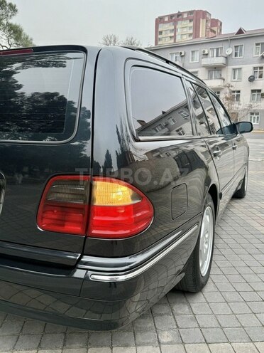 Mercedes E 220 d 2000, 310,000 km - 2.2 l - Sumqayıt