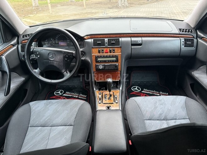 Mercedes E 220 d 2000, 310,000 km - 2.2 l - Sumqayıt