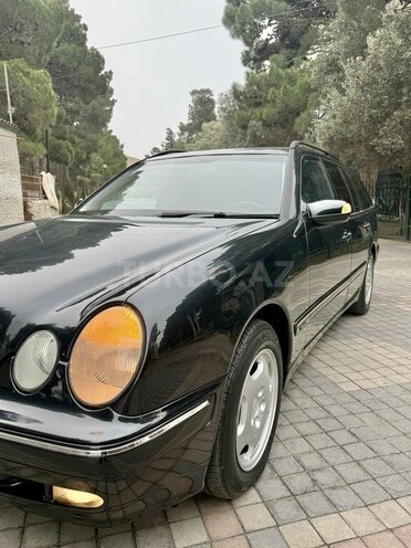 Mercedes E 220 d 2000, 310,000 km - 2.2 l - Sumqayıt