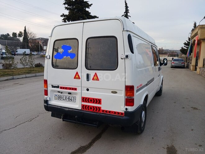 Ford Transit 1998, 359,000 km - 2.5 l - Quba
