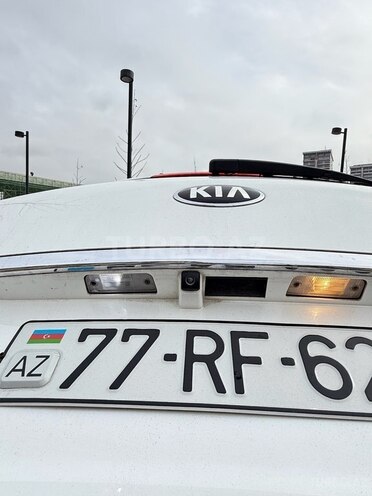 Kia Carnival 2016, 240,000 km - 2.2 l - Bakı