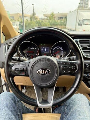 Kia Carnival 2016, 240,000 km - 2.2 l - Bakı