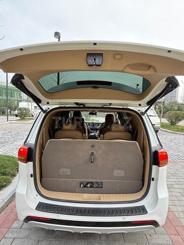 Kia Carnival 2016, 240,000 km - 2.2 l - Bakı