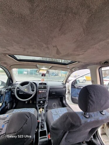 Opel Astra 1999, 422,000 km - 1.6 l - Zaqatala