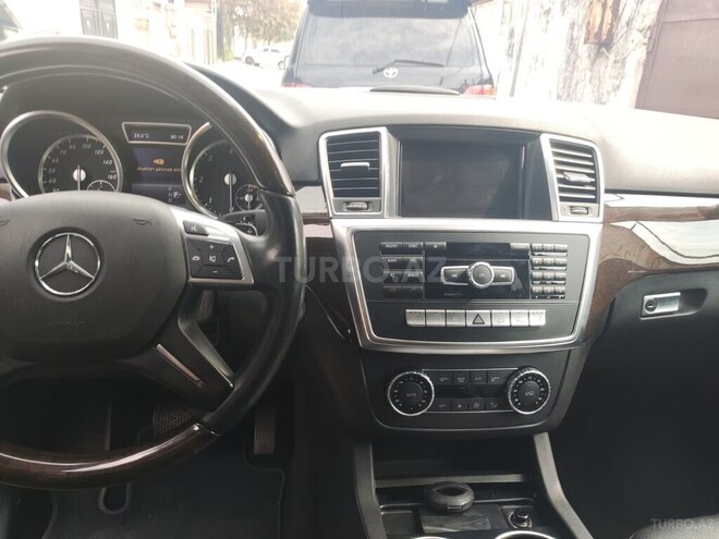 Mercedes ML 250 4MATIC 2014, 164,000 km - 2.2 l - Bakı