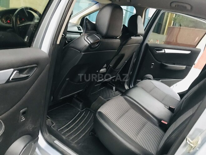 Mercedes B 170 2006, 237,000 km - 1.7 л - Sumqayıt