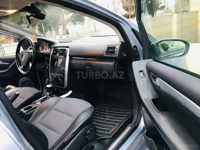 Mercedes B 170 2006, 237,000 km - 1.7 л - Sumqayıt