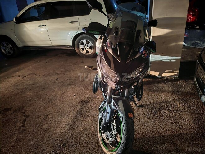 Kawasaki  2018, 6,600 km - 0.7 л - Bakı