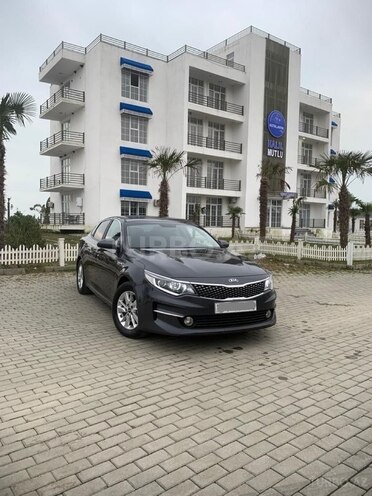 Kia K5 2015, 217,000 km - 1.7 l - Astara