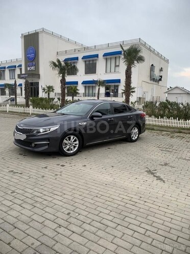 Kia K5 2015, 217,000 km - 1.7 l - Astara
