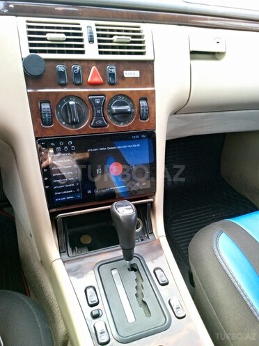 Mercedes E 200 1995, 225,000 km - 2.0 l - Lənkəran