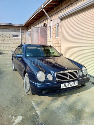 Mercedes E 200 1995, 225,000 km - 2.0 l - Lənkəran