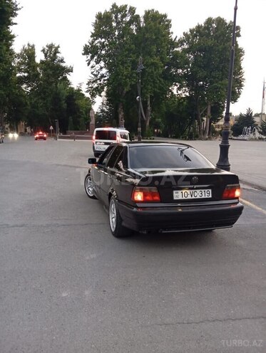 BMW 316-10