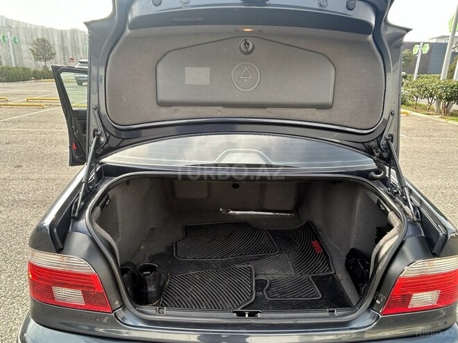 BMW 525 2002, 340,000 km - 2.5 l - Bakı