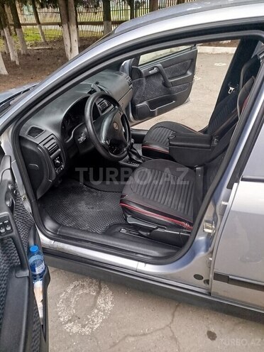 Opel Astra 2002, 251,000 km - 1.6 l - Sumqayıt