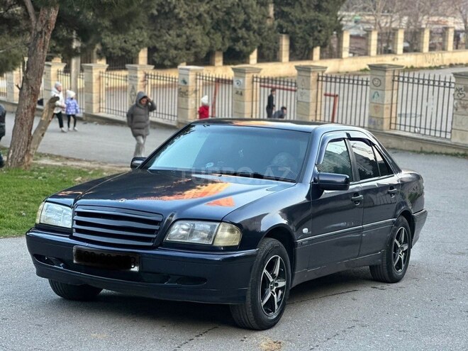 Mercedes C 200 1998, 234,554 km - 2.0 l - Bakı