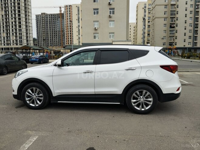 Hyundai Santa Fe-3