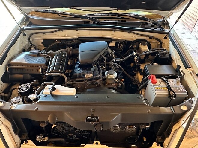 Toyota Land Cruiser Prado 2009, 190,000 km - 2.7 l - Bakı