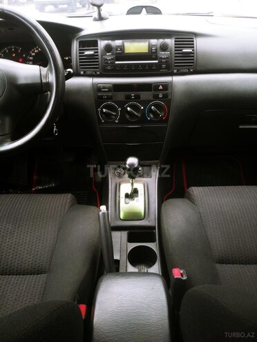 Toyota Corolla 2006, 245,000 km - 1.4 l - Bakı
