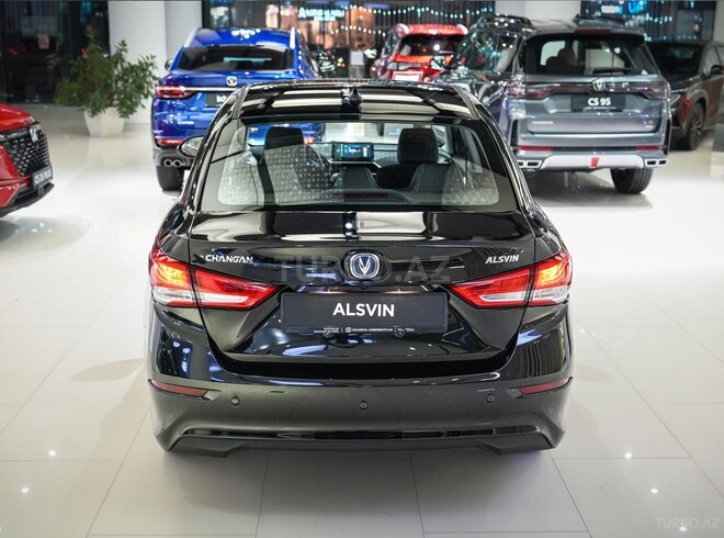 Changan Alsvin-8