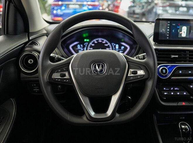 Changan Alsvin-11