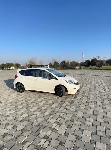 Nissan Note-17