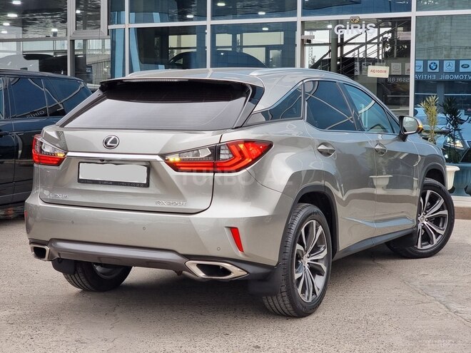 Lexus RX 200t-16
