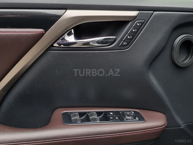 Lexus RX 200t-37