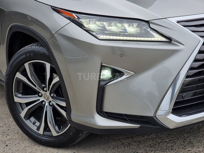 Lexus RX 200t-2