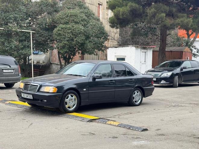 Mercedes C 180 1998, 233,730 km - 1.8 l - Bakı
