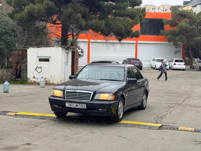 Mercedes C 180 1998, 233,730 km - 1.8 l - Bakı